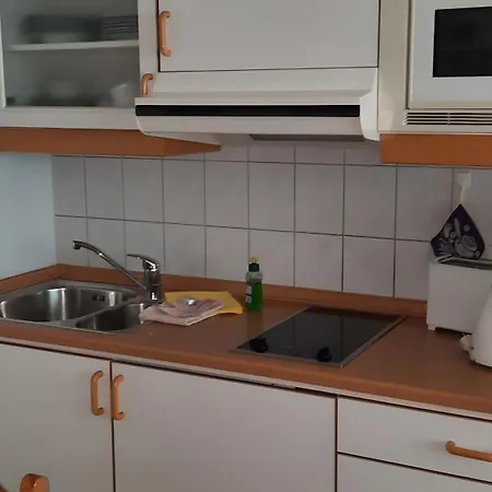 Zinnowitz, Neue Strandstraße 39 *